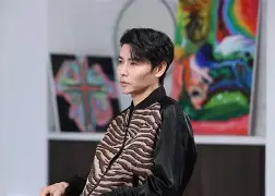 b体育网站-逐风者与夜刃联盟在刀塔中上演巅峰对决，最终爆冷夺胜，网友热议不断