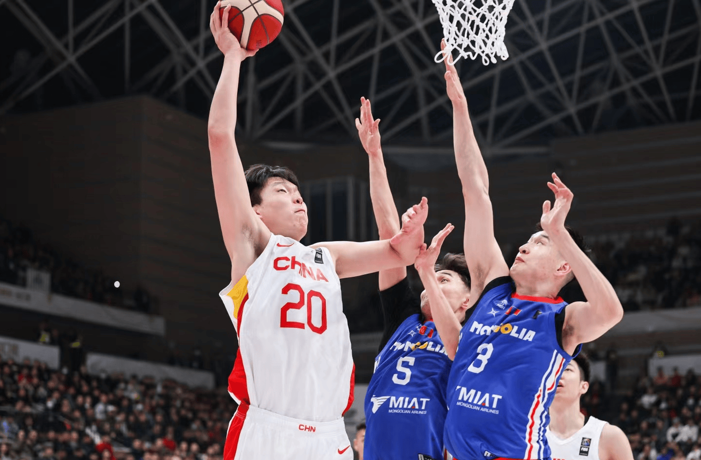 关于杨瀚森15分3板2帽NBA夏联开拓者击败鹈鹕的信息