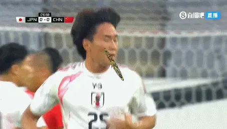 颜骏凌张玉宁表现尚可后腰表现难如人意的简单介绍